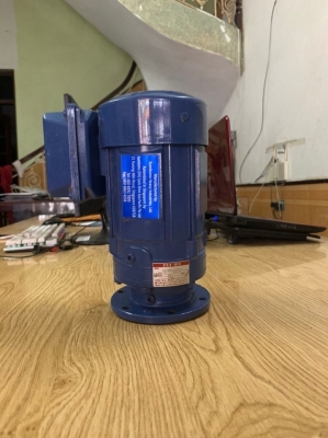 Động Cơ Gỉam Tốc SUMITOMO CNVM5-6120-17 3.7Kw